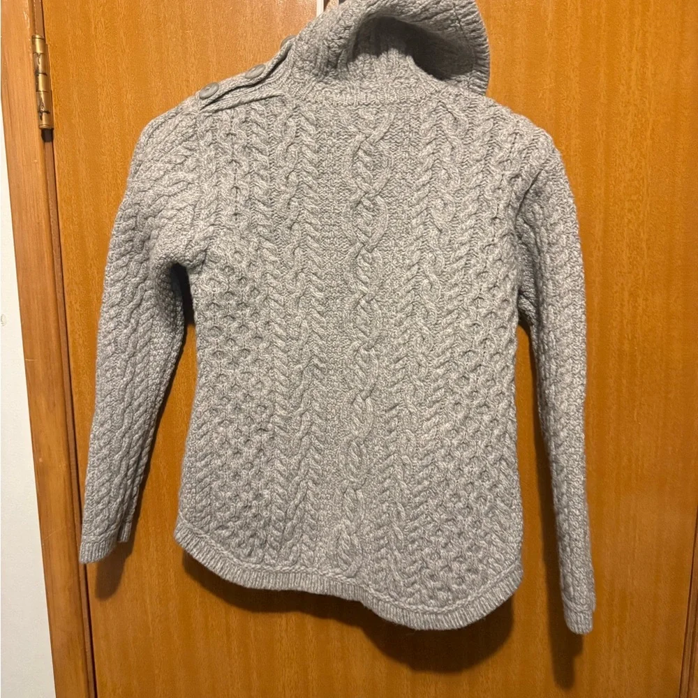 Aran Mòr Merino Wool Sweater
 Light Gray Cable Knit Cowl Neck Sweater - Picture 6 of 6